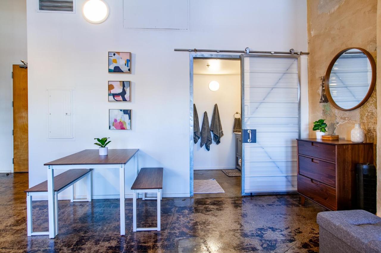 Sterchi Lofts Getaway - Downtown Ноксвил Екстериор снимка