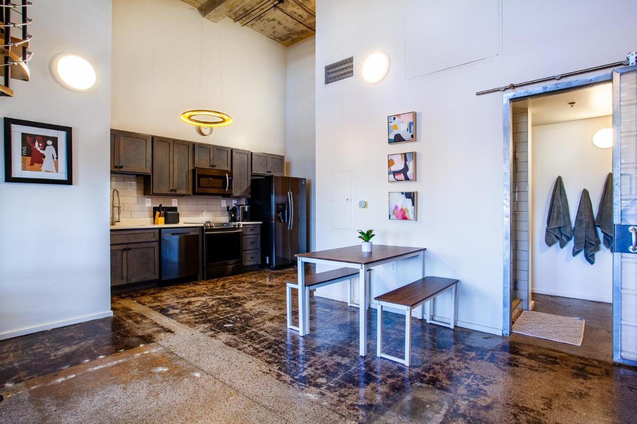 Sterchi Lofts Getaway - Downtown Ноксвил Екстериор снимка