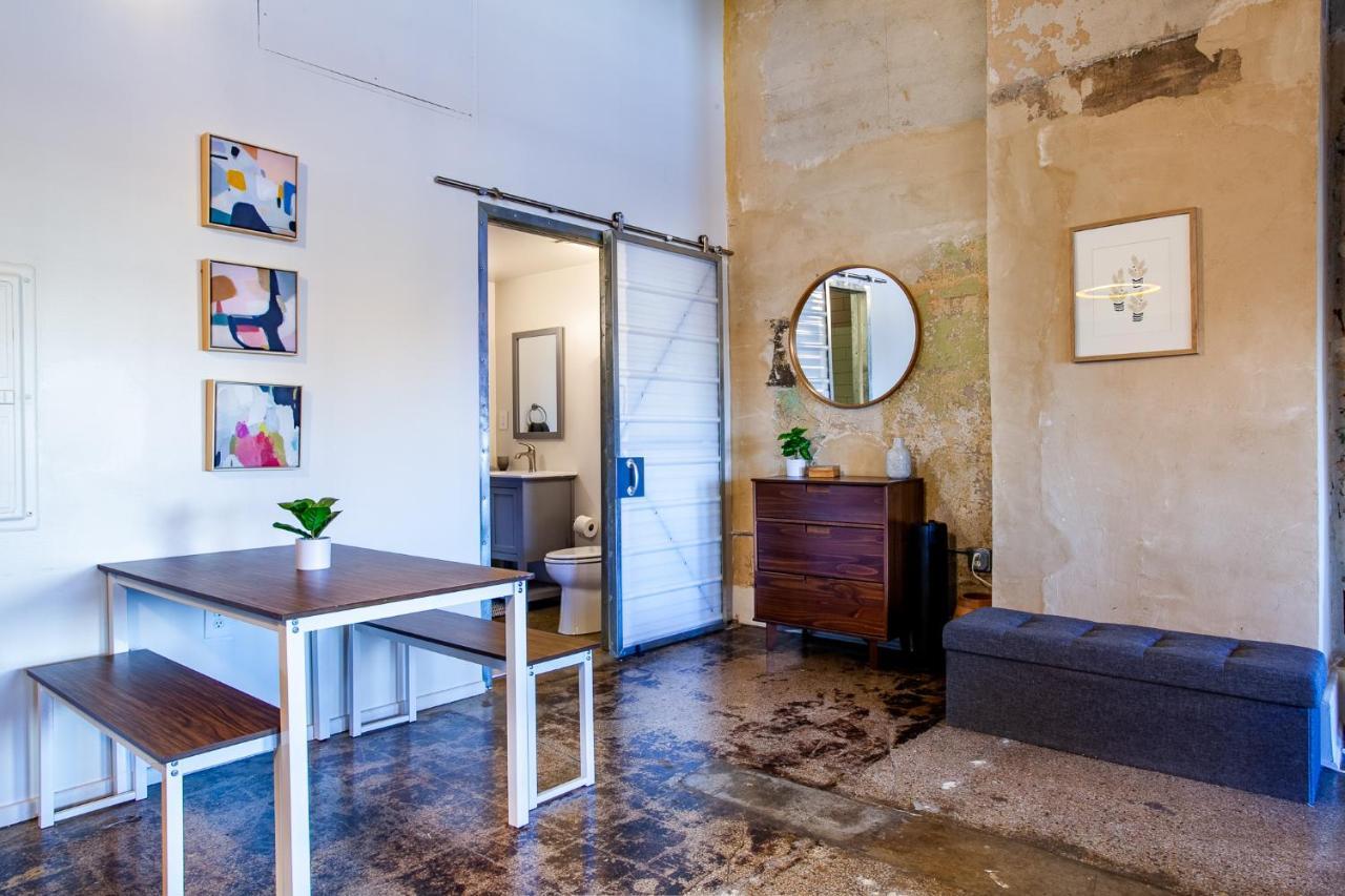 Sterchi Lofts Getaway - Downtown Ноксвил Екстериор снимка